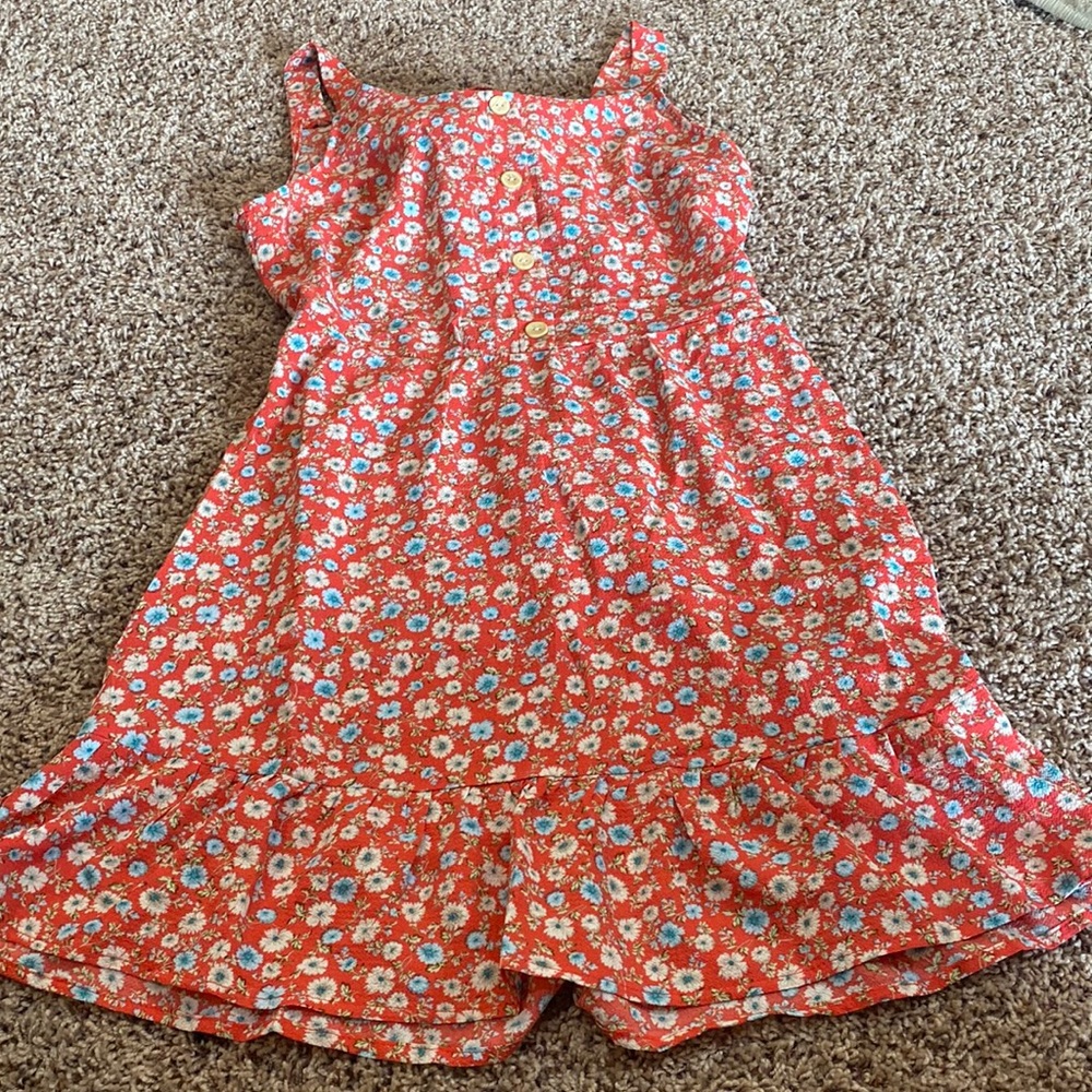 Sun dress with open back and buttons